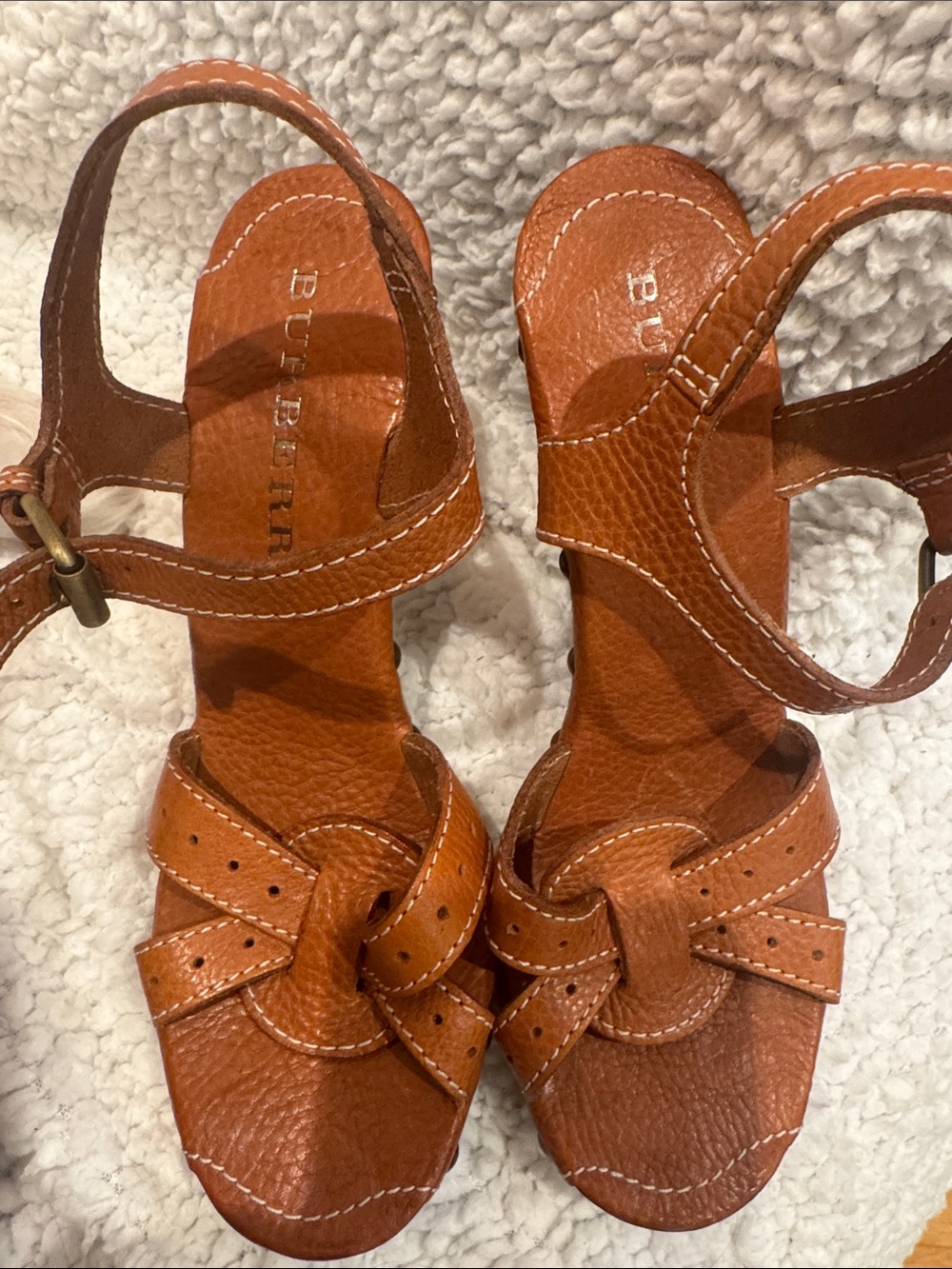 Burberry Tan Leather Knotted Sandals